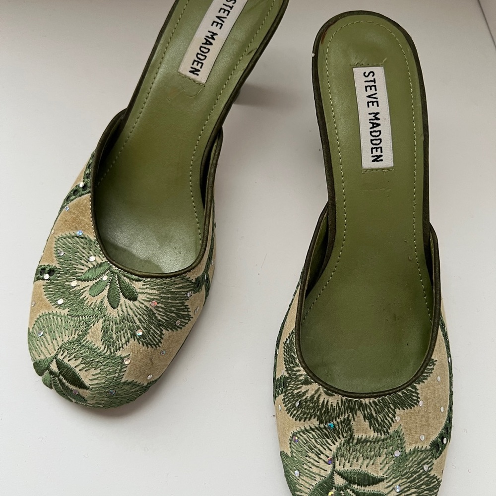 Steve Madden Green Floral Mules